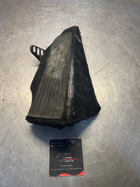 Porsche 928 black foot rest, used