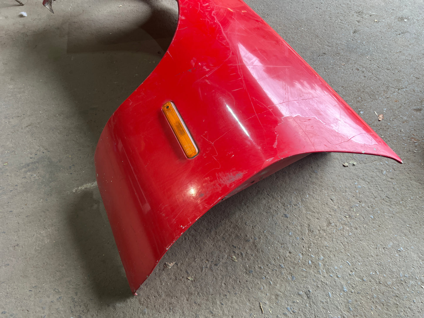 Porsche 928 -87 front left wing, 92850301103 used