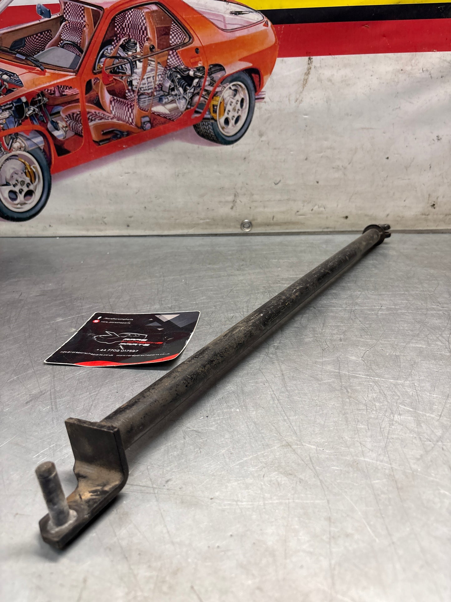 Porsche 928 manual gear shift rod, longer verson -1981, used, 92842402801