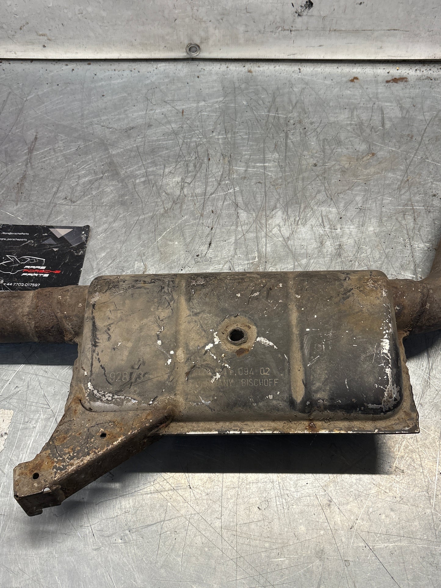 Porsche 928 S4 right middle silencer, used 92811109403