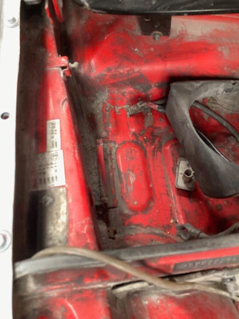 Porsche 944, 1983 rolling shell, project, rust free, German paperwork LHD