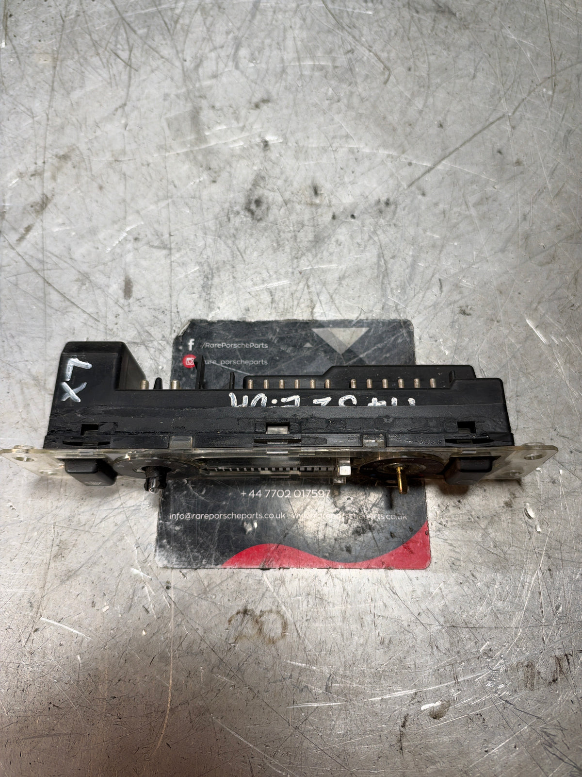 Porsche 944 climate heater control switch unit 85.5-91 years. 94465302103 used, broken plastic