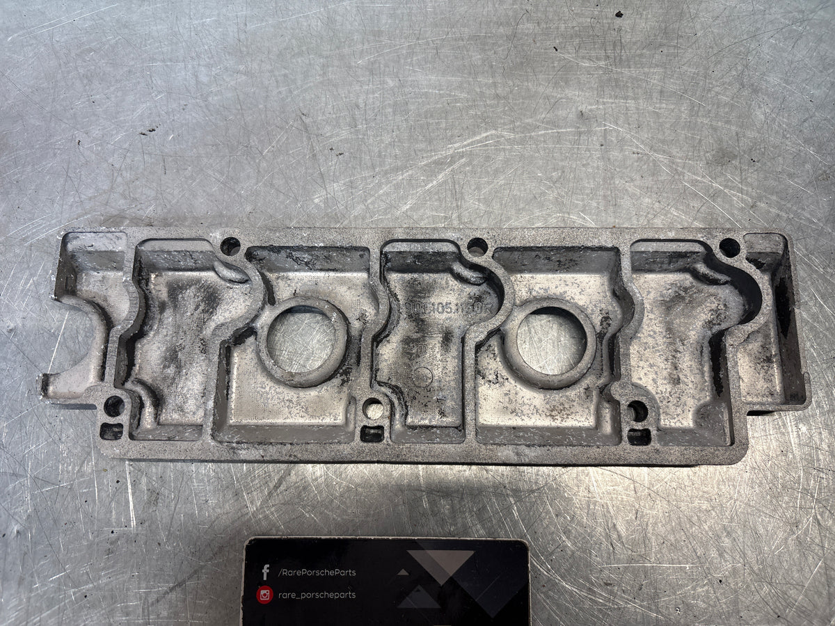 Porsche 911 930 / 914 valve cover, used 9011051150R