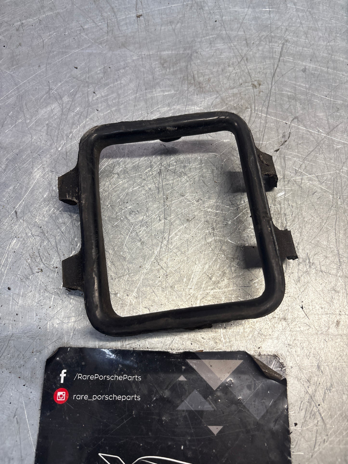 Porsche 928 rear fog light frame, left, used 92850528502