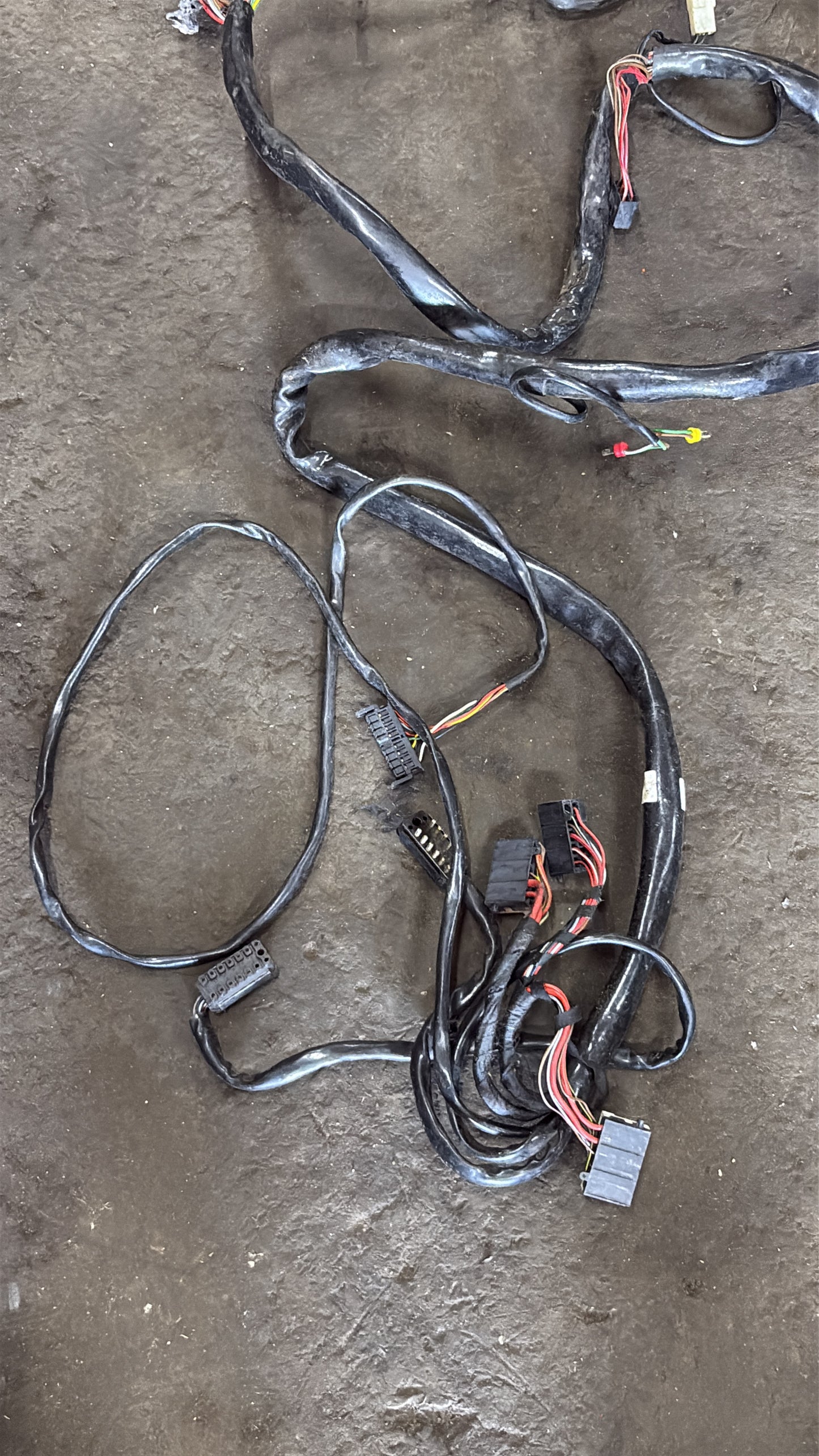 928 S4 engine bay loom wiring, used, for spares or repair, 92761200106 RHD