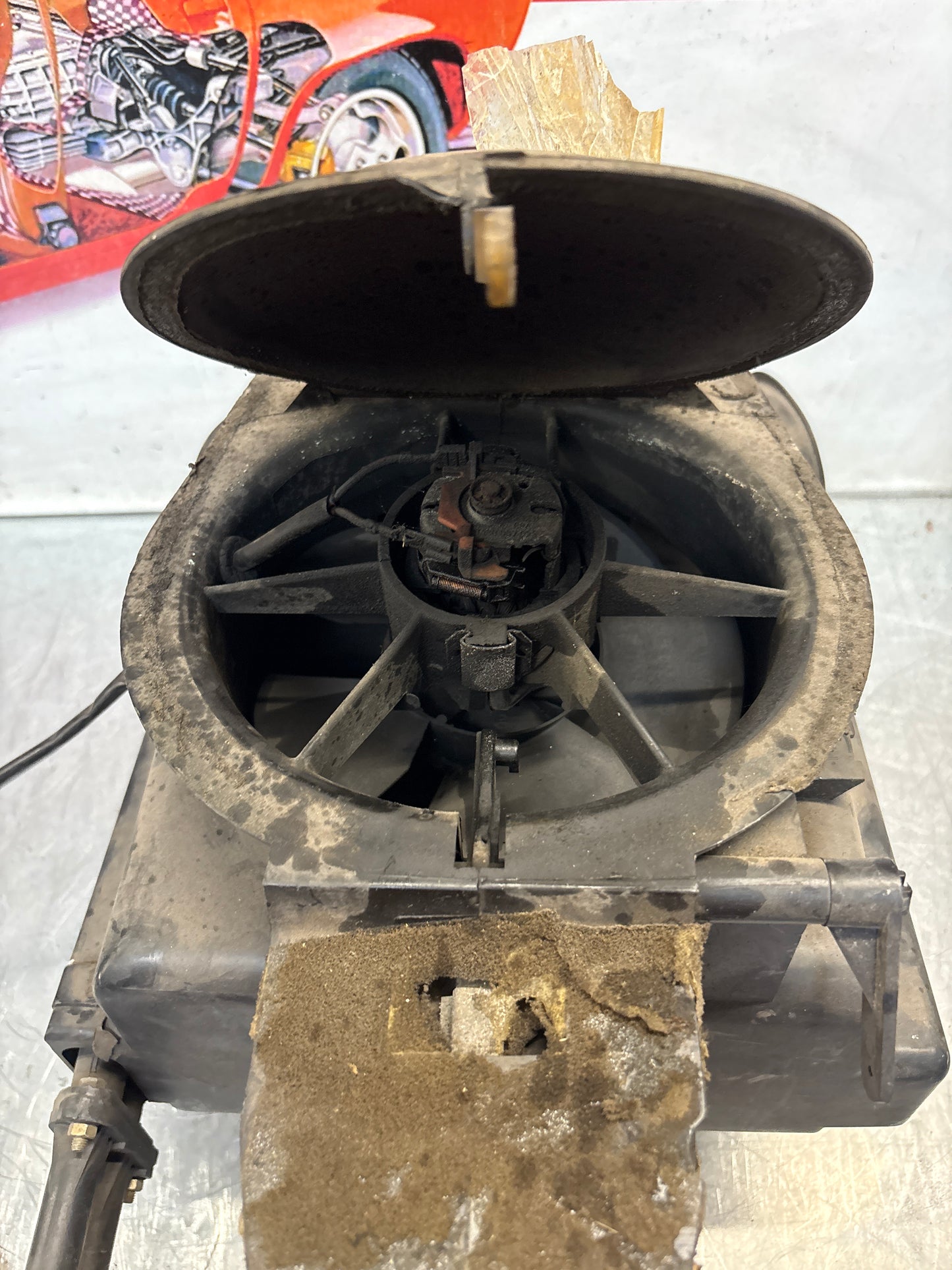 Porsche 924 80-85 944 82-85.5 heater blower fan assembly, complete 321819096 / 823819096A / 823819095A / 321819095 used