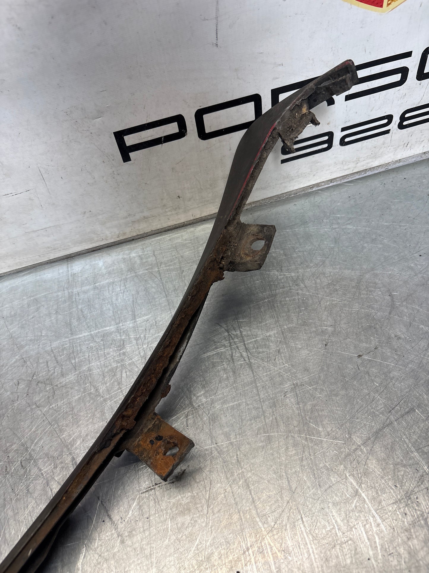 Porsche 944 lower door sill trim molding right side, used 9515591600