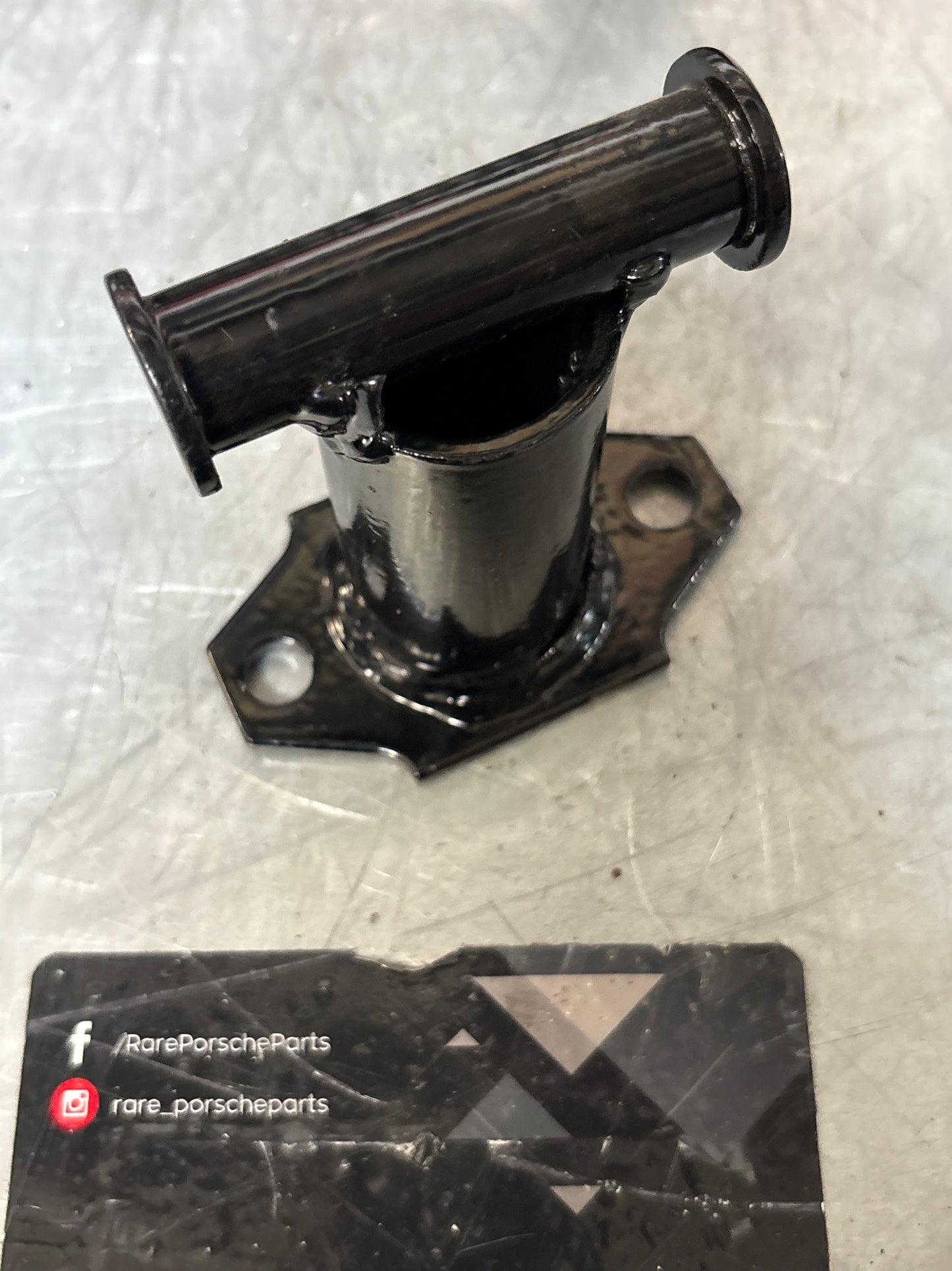 Porsche 928 Bumper shock absorber bracket, used  92850501702