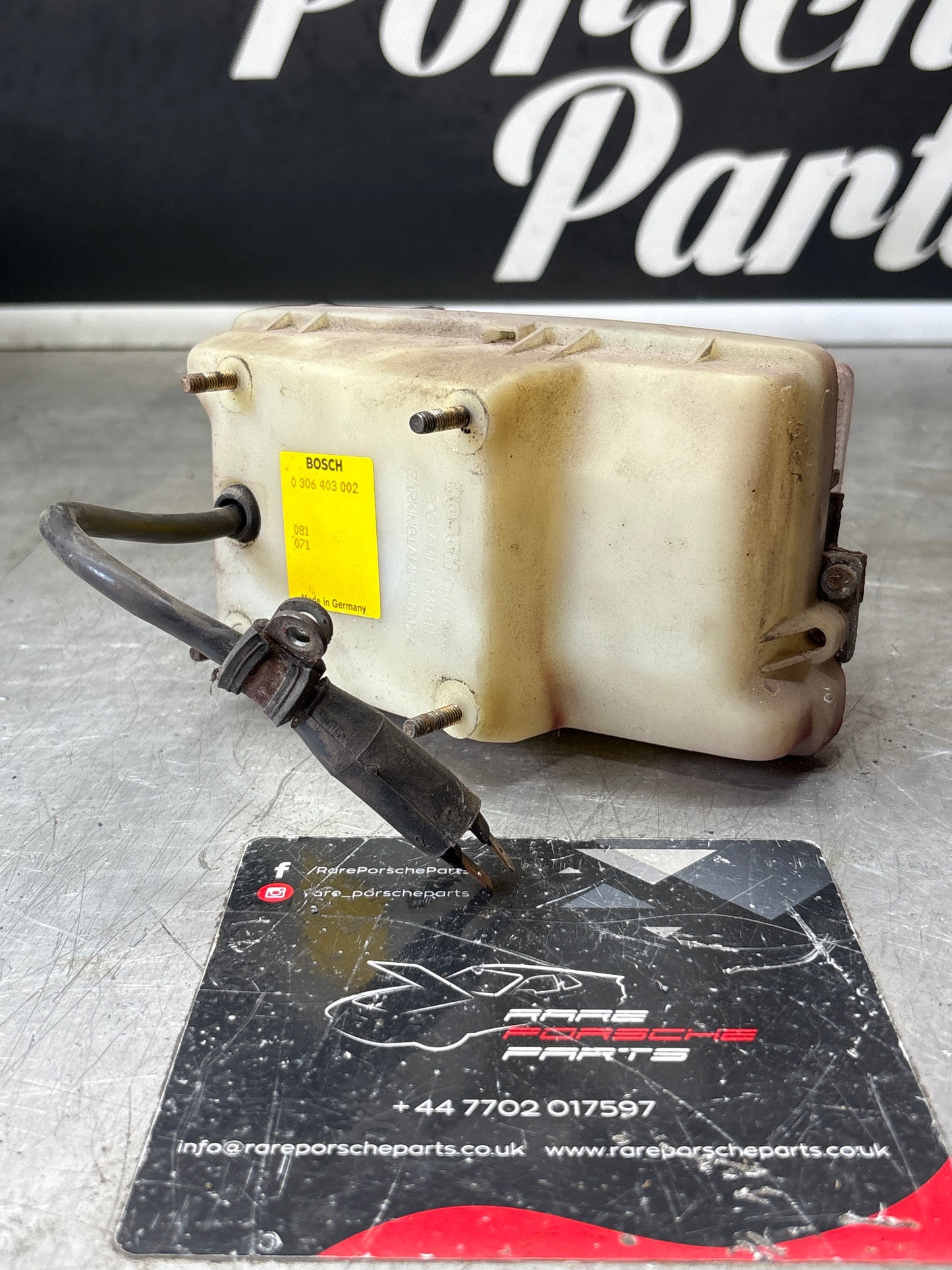 Porsche 928 Bosch headlight high beam, right 0306403002