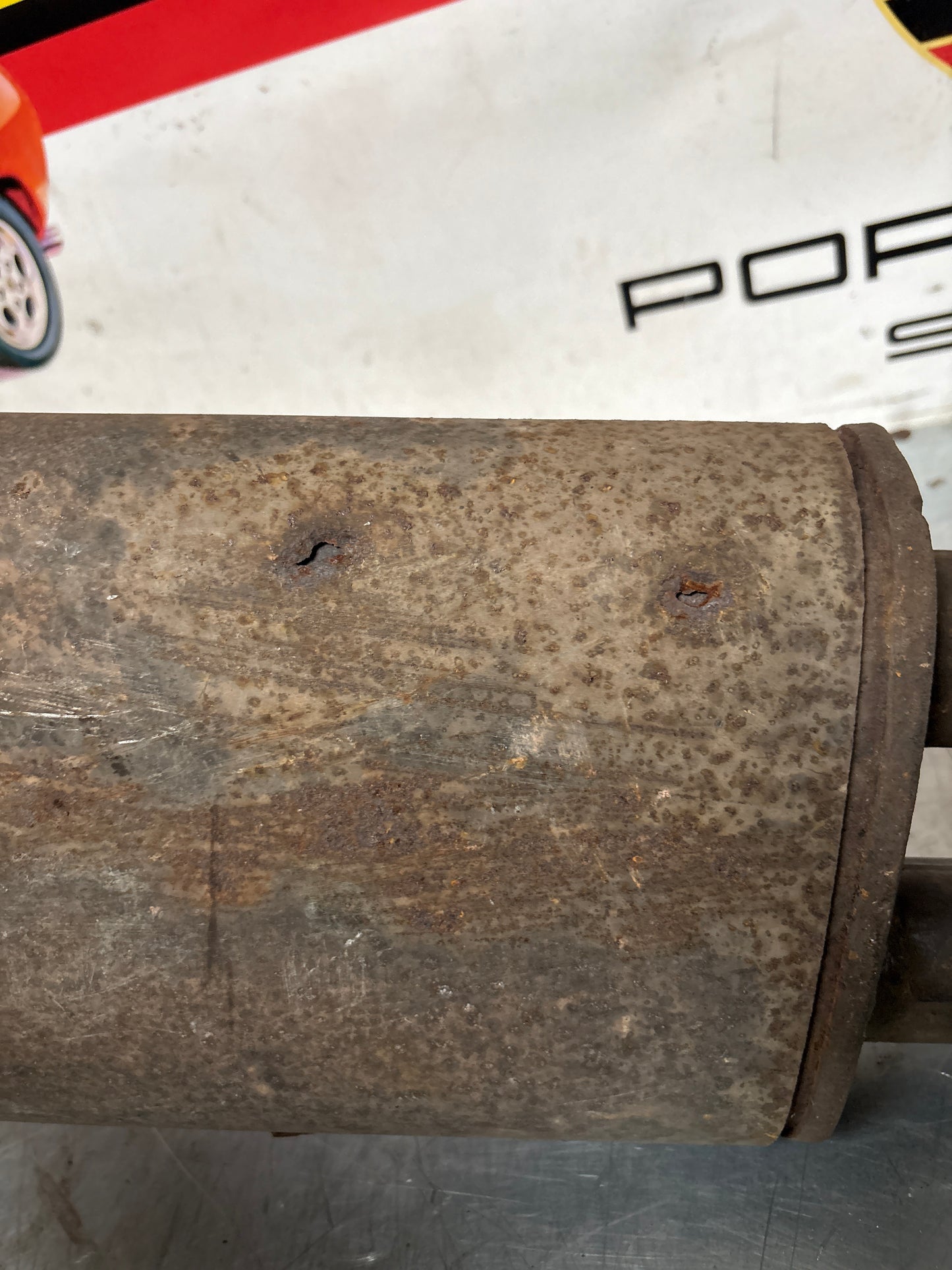 Porsche 928 middle exhaust silencer, 92811109001 used