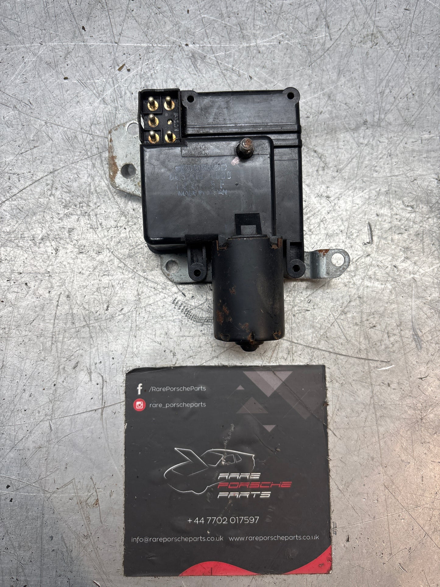 Porsche 944 Heater flap solenoid 063700-1000, 94462411900 60 degrees used