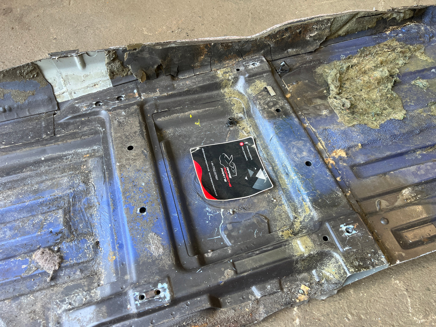 Porsche 944 S2 floor pan left  side 94450150100 spares or repair RHD