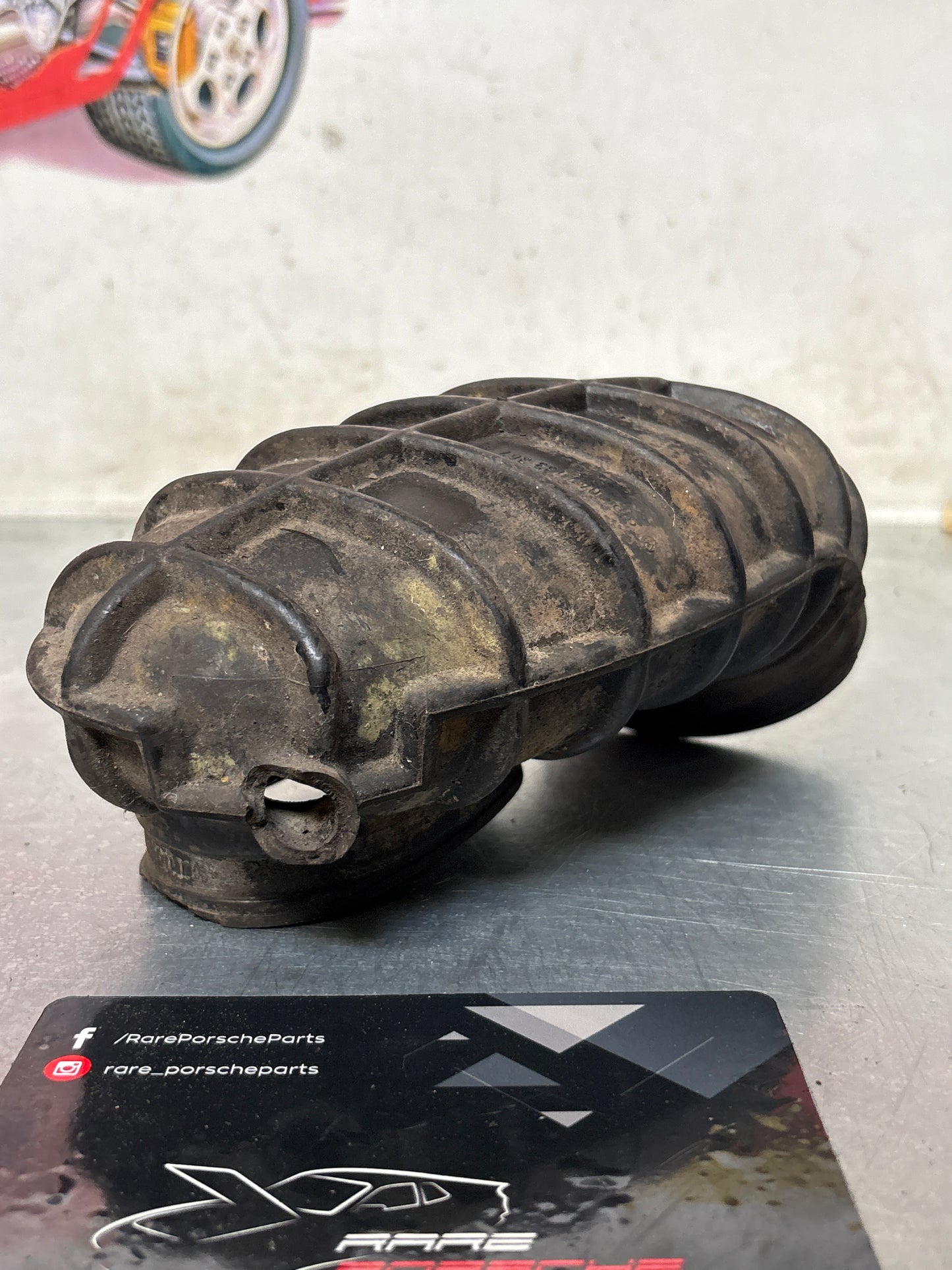 Porsche 924 fuel metering head to air intake 047133367A 047 133 367 A