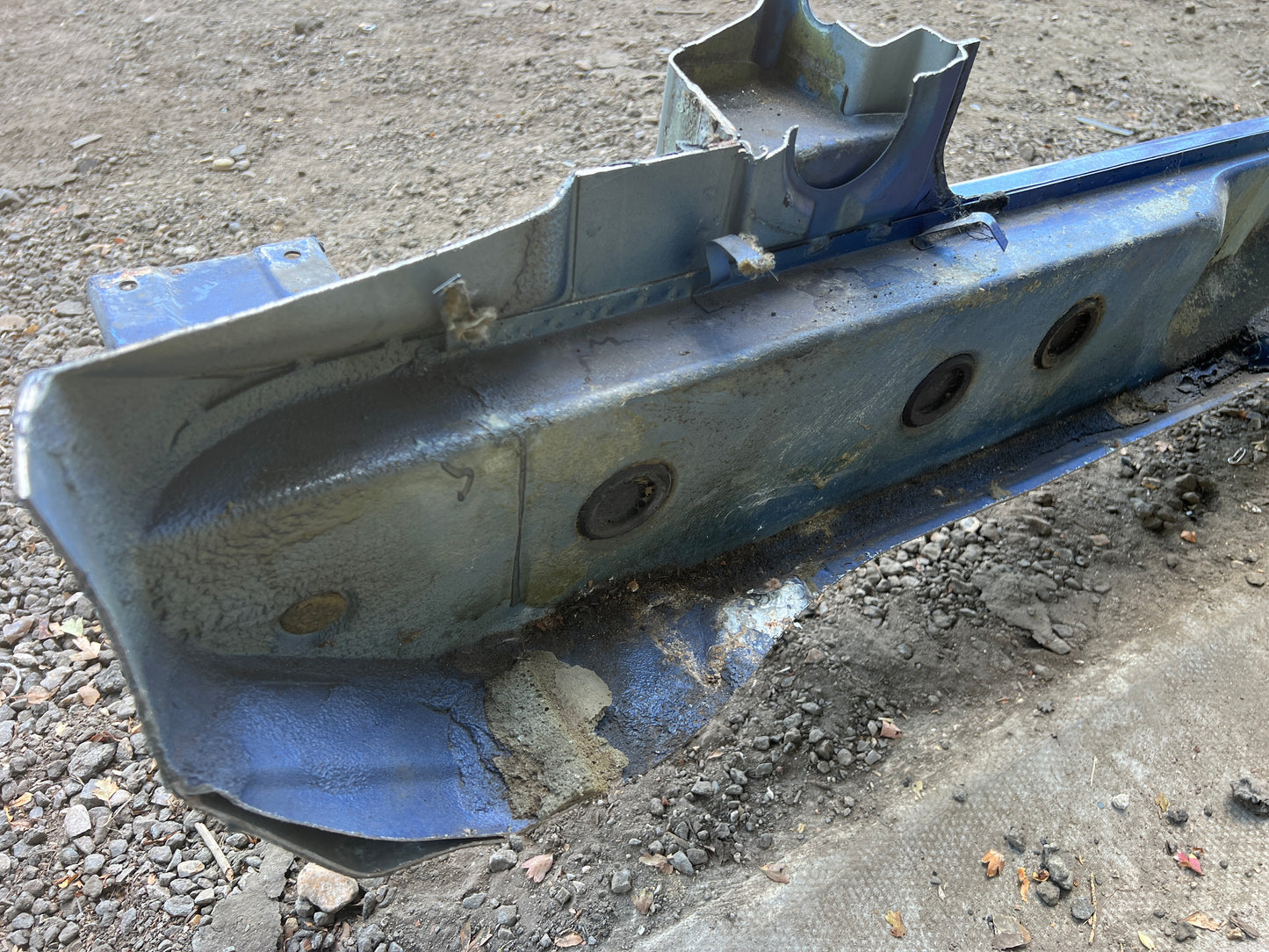 Porsche 944 S2 / Turbo 1991 Right side cut, rear fender with sill 94450390403 94450361200