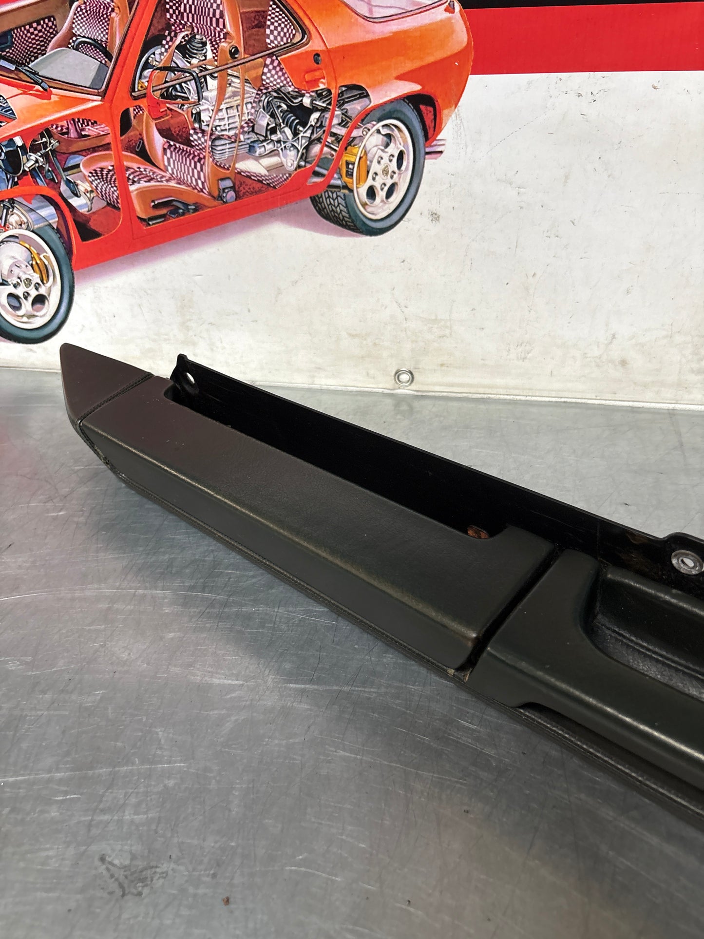 Porsche 928 Green door armrest, left, off side, 92855510103, used