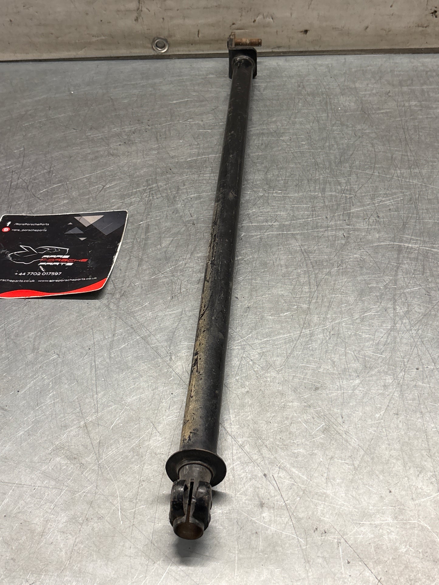 Porsche 928 manual gear shift rod, shorter verson 1981-, used, 92842402818