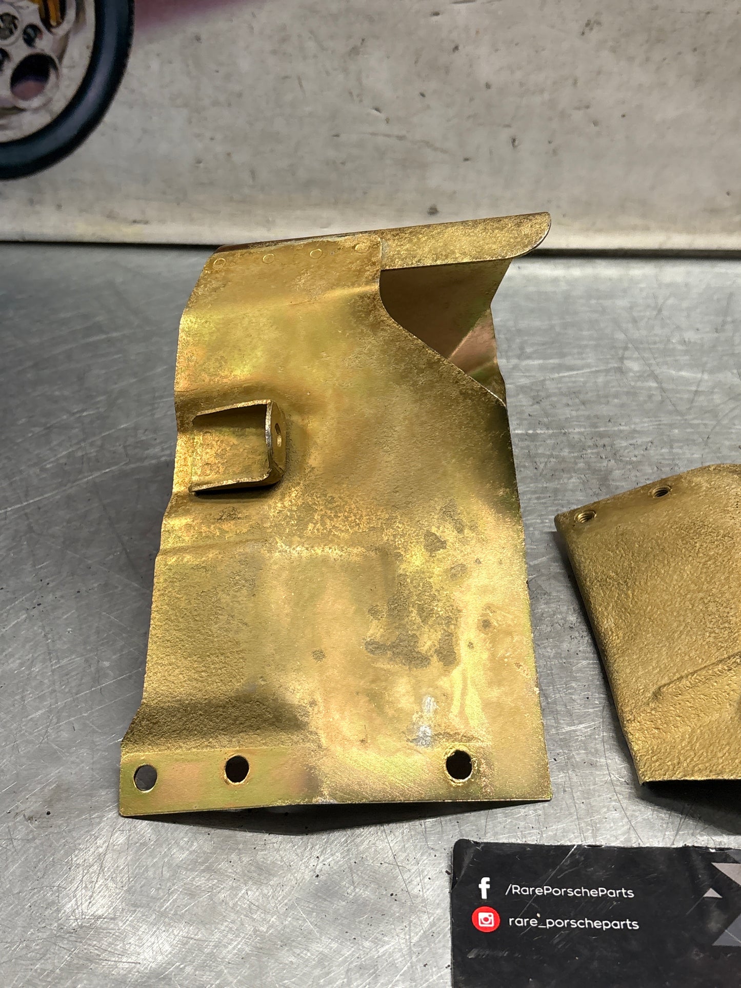Porsche 944 Turbo oil cooler heat shield, used 95110705301
