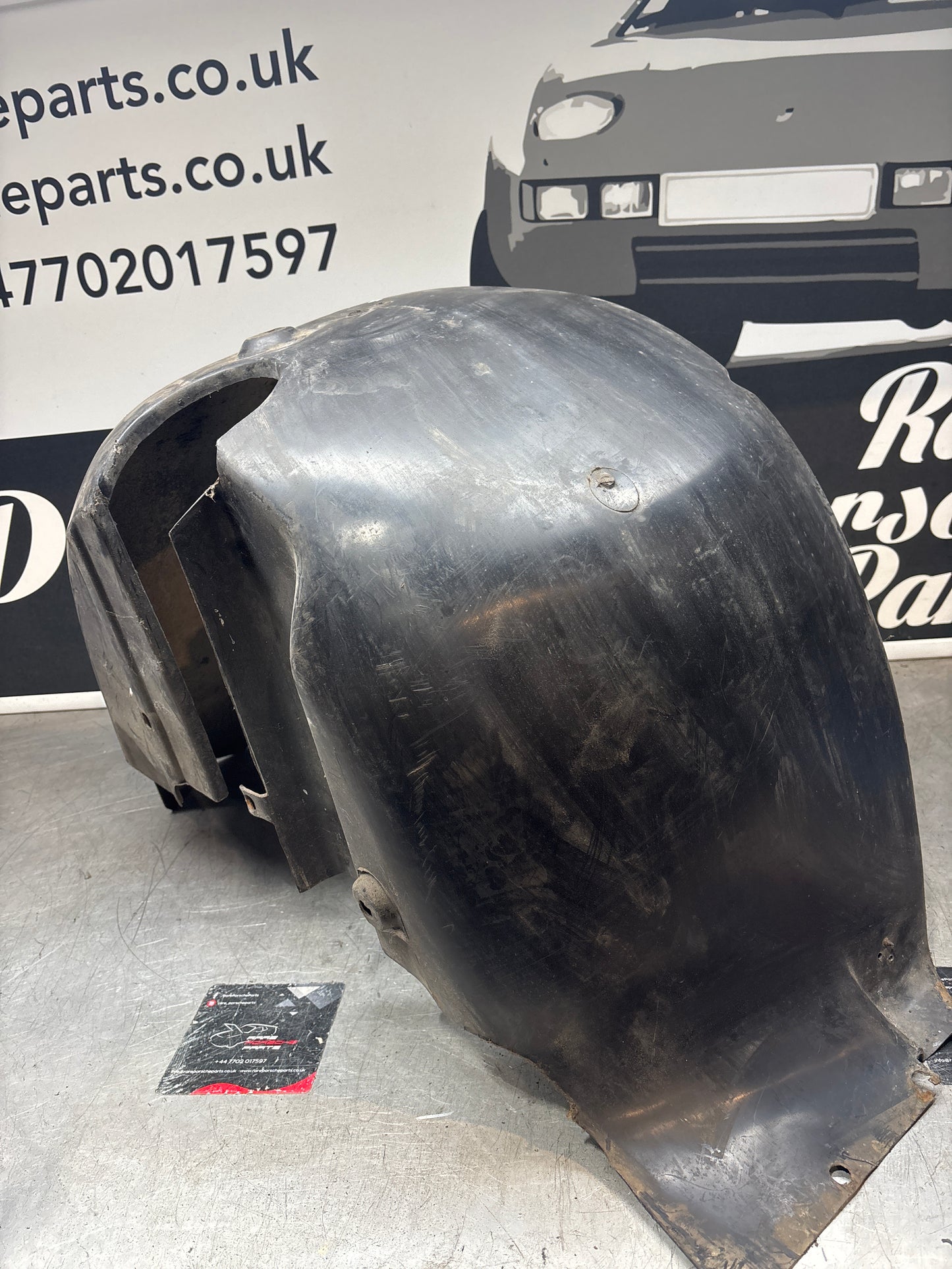 Porsche 944 S2 wheel arch liner Right, 94450438206 used