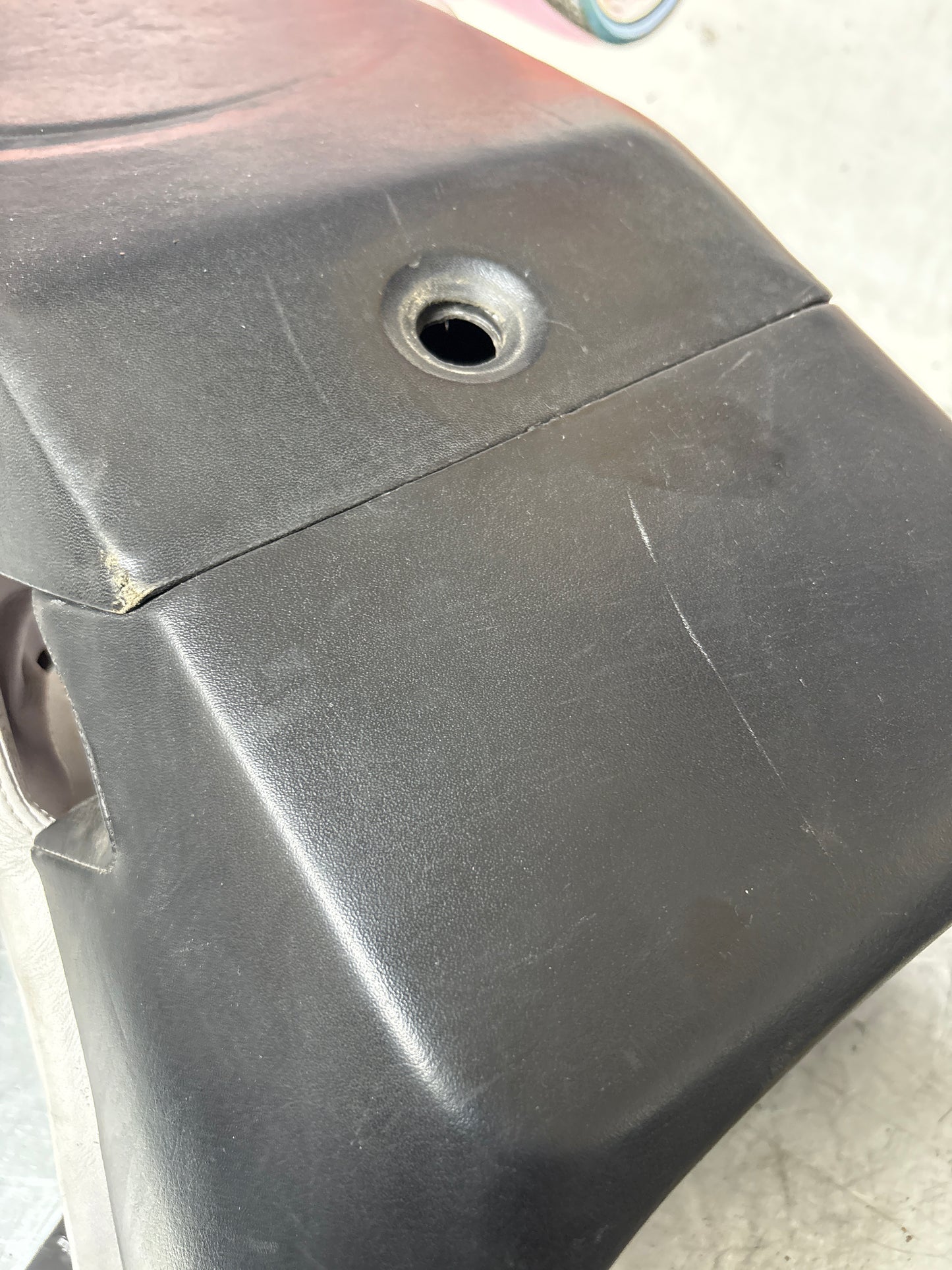 Porsche 928 S center console, rear armrest, black and white, no key 92852206757 used