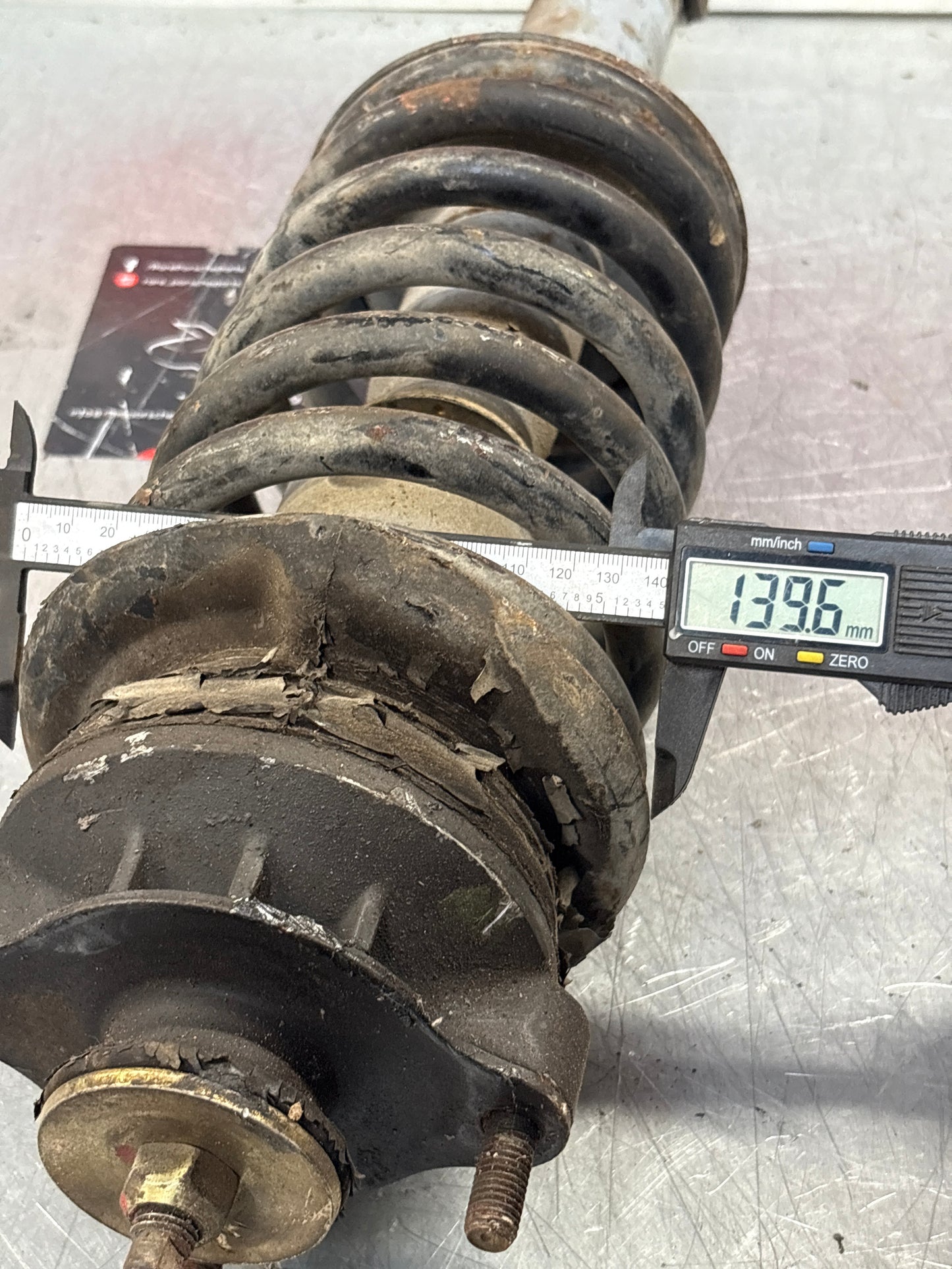 Porsche 928 Front shock absorber, used 92834305507