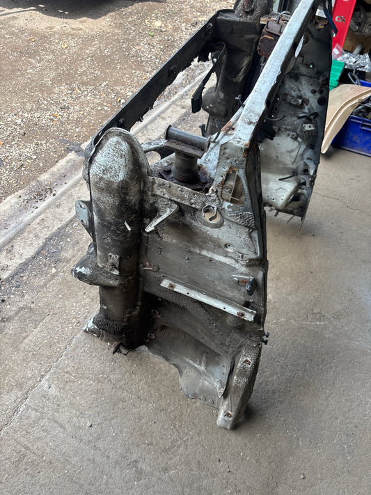 Porsche 928 S 1982 Front Section Cut