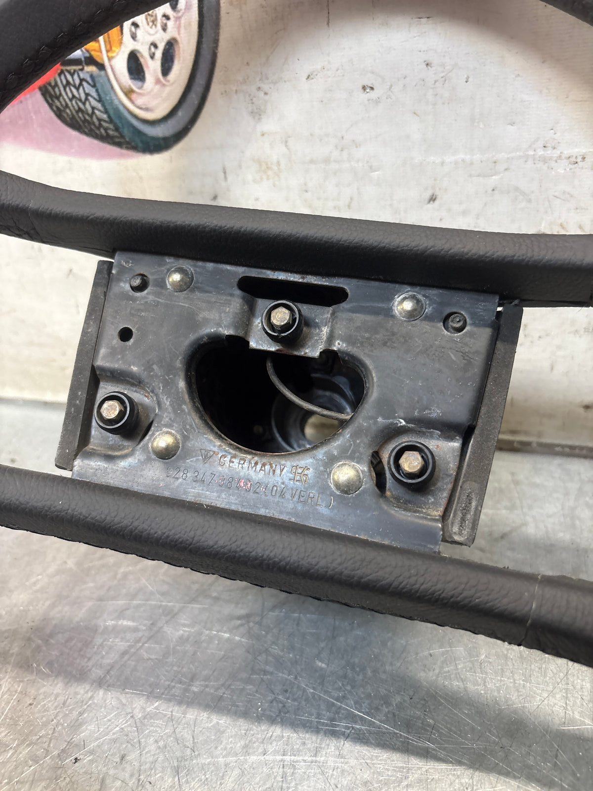 Porsche 928 steering wheel 92834708402, refurbished