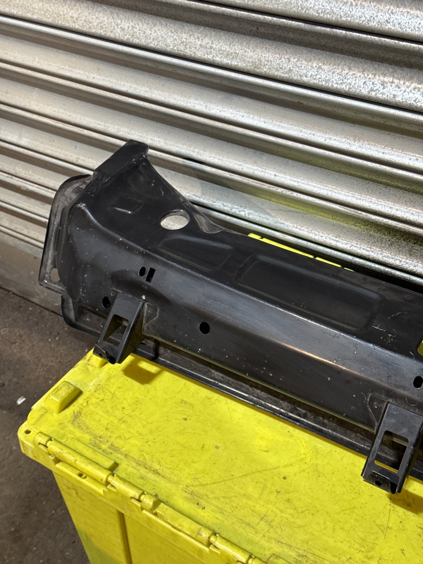 Porsche 964 Rear Cross member- 96550107901 - New old stock