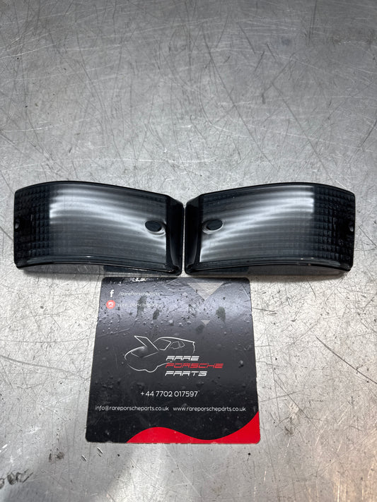 Porsche 924 944 Turn signal indicator lens 2x , front tinted, 477953161B
477953162B clear