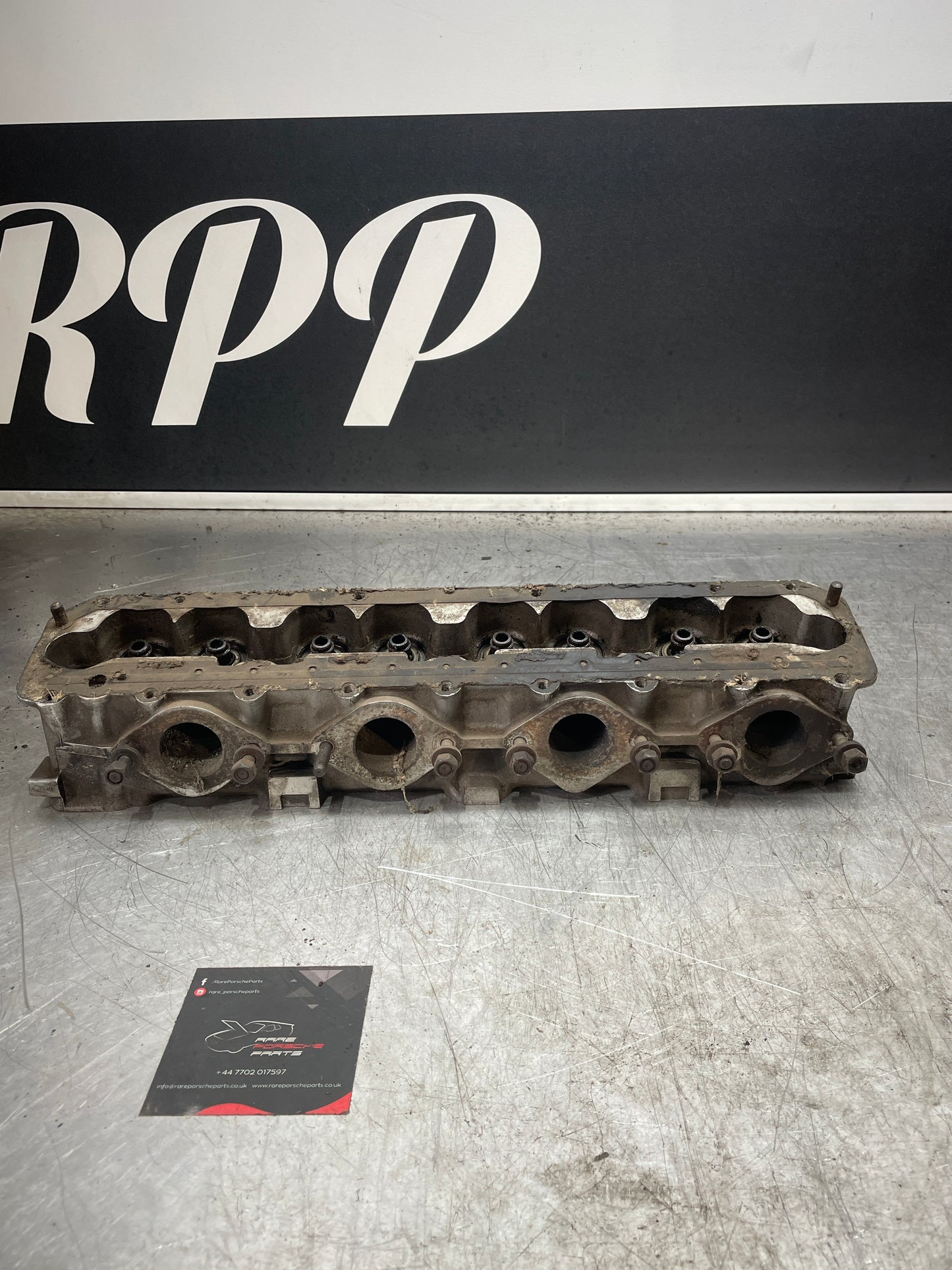 Porsche 944 8V Cylinder head, without valve, used 9441043036R