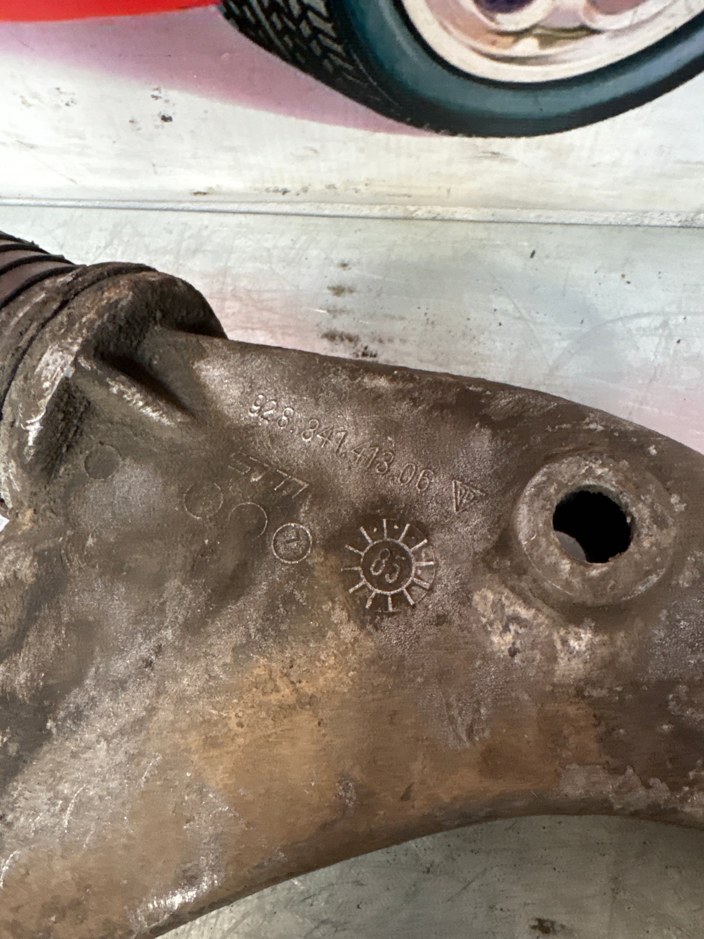 Porsche 928 front lower wishbone arm, used 92834141306