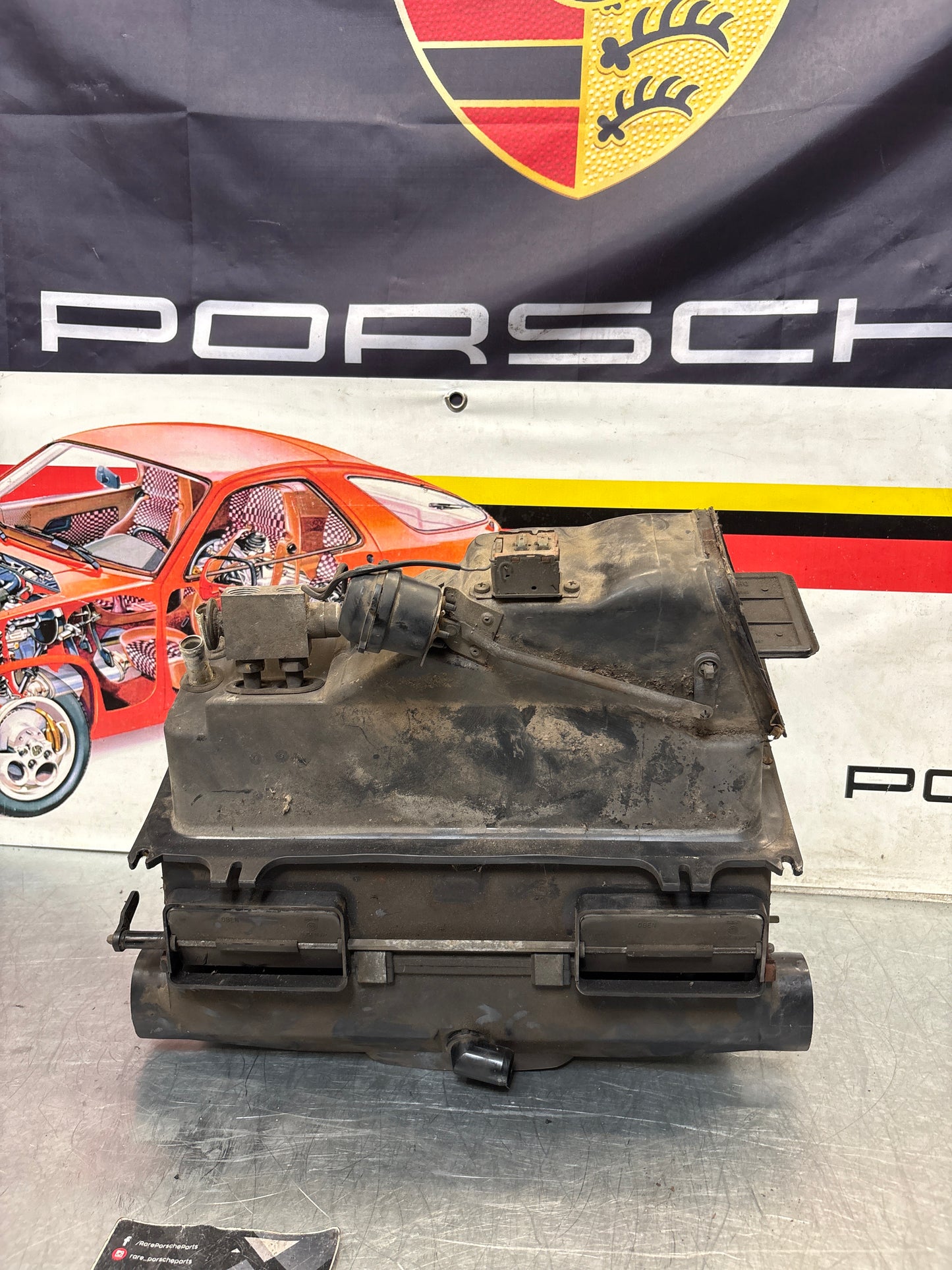 Porsche 928 heater box, LHD, 92857303604, used