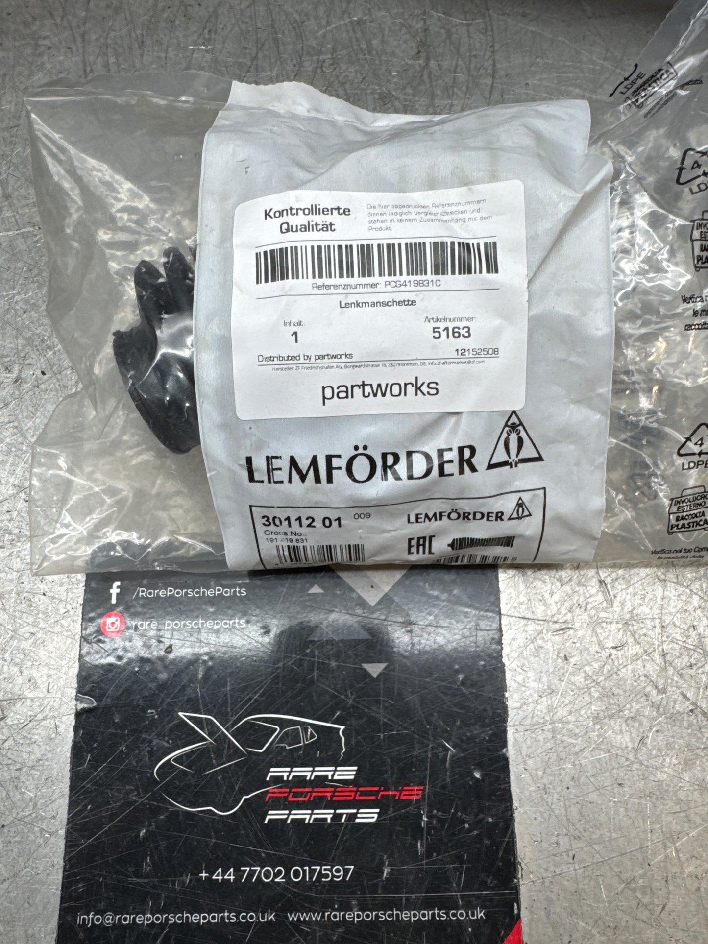 Porsche 924 944 968 993 rubber boot for steering rack 171419831 PCG419831