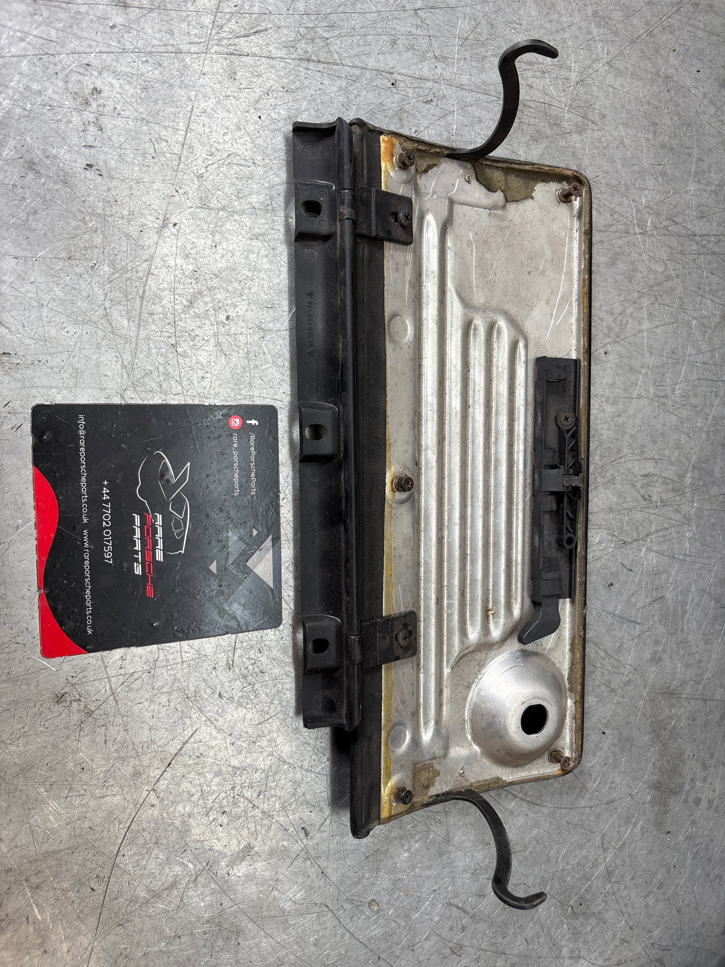 Porsche 911 964 Glovebox door, used