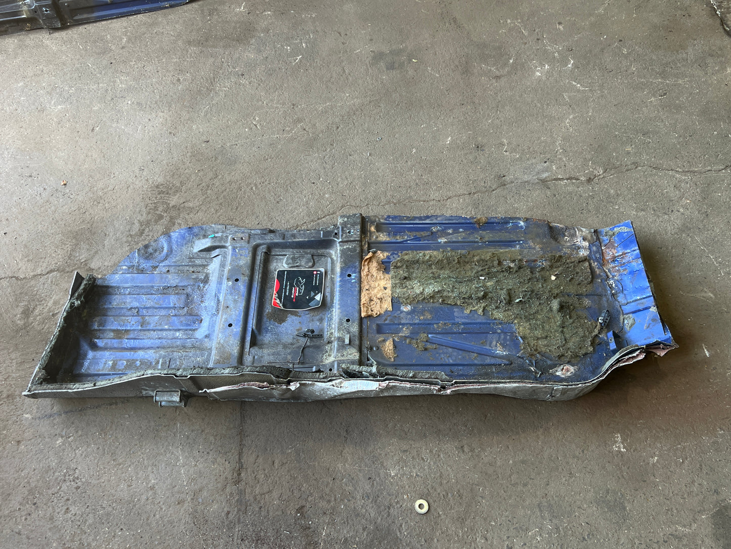 Porsche 944 S2 floor pan right side 94450150100 spares or repair