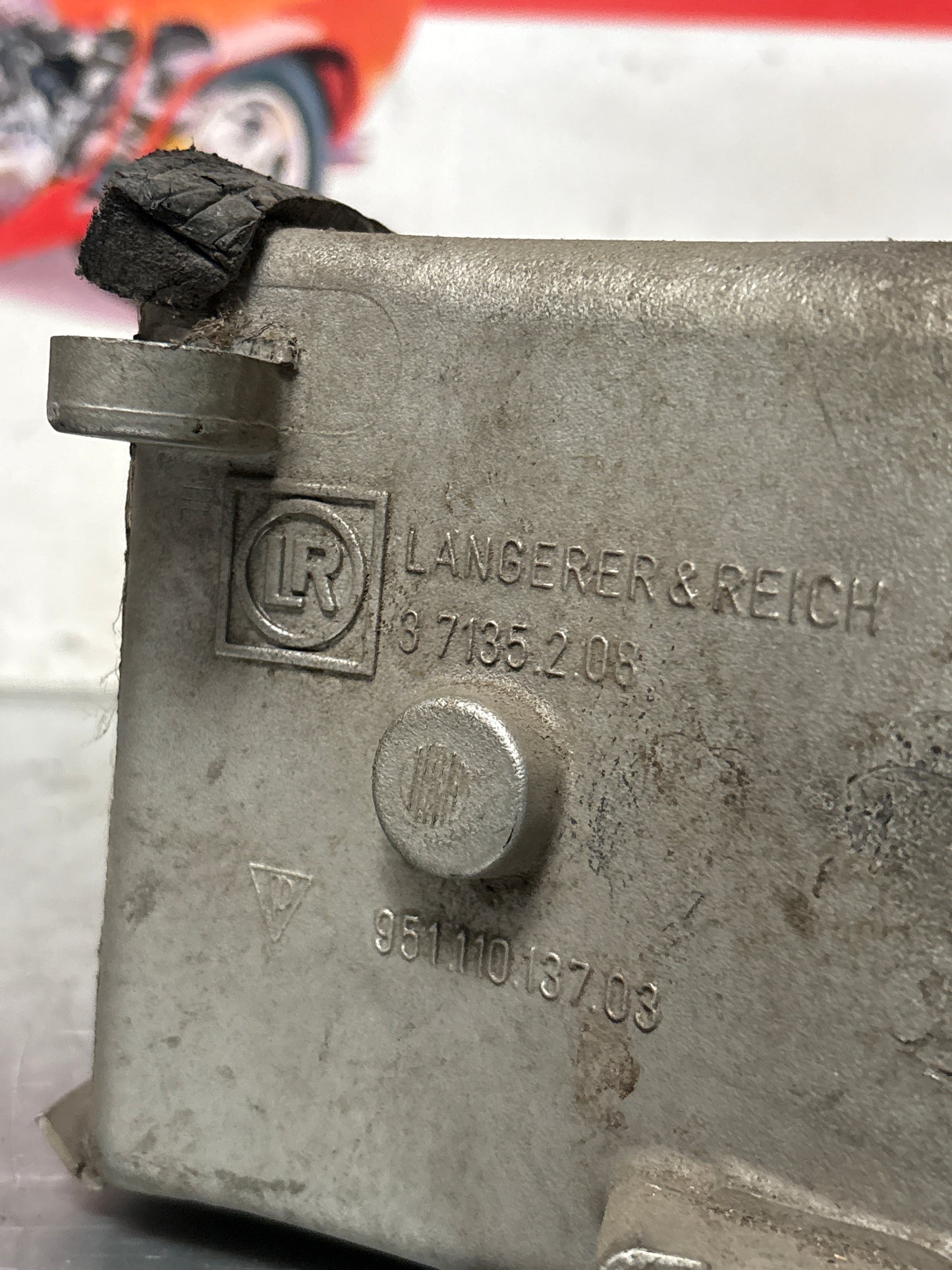 Porsche 944 Turbo Intercooler 95111013703 used