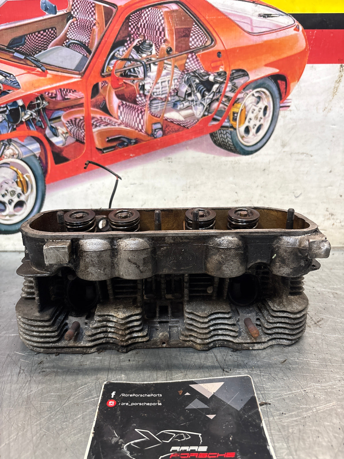 Porsche 914, cylinder head, right side, used 021101371J