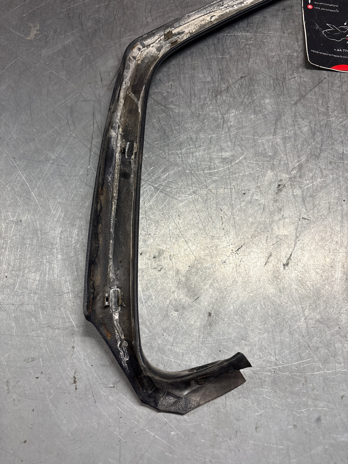 Porsche 928 right, off side door upper frame surround trim, marine blue 92855502602, used
