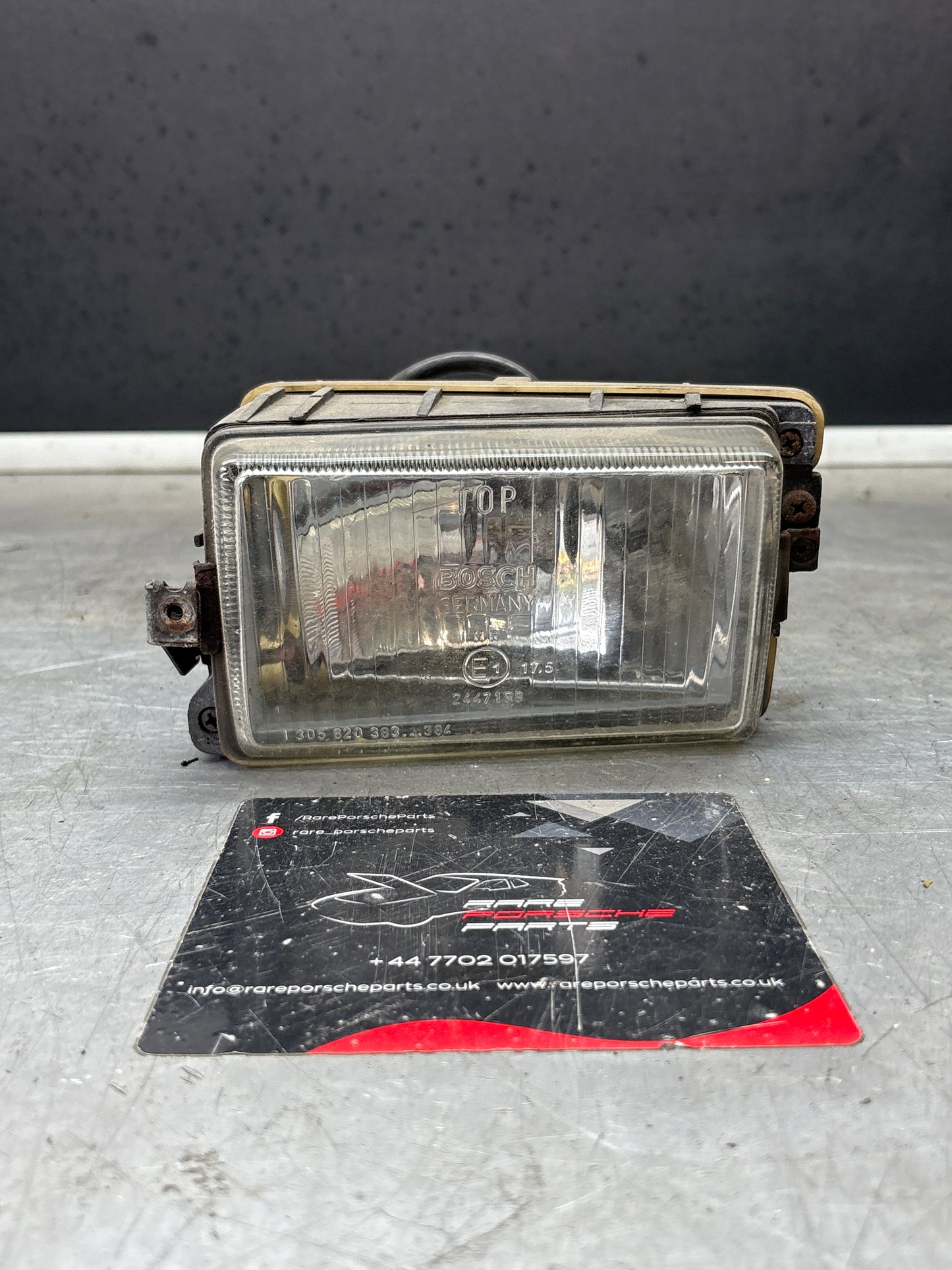Porsche 928 Bosch headlight high beam, right 0306403001 / 92863141400