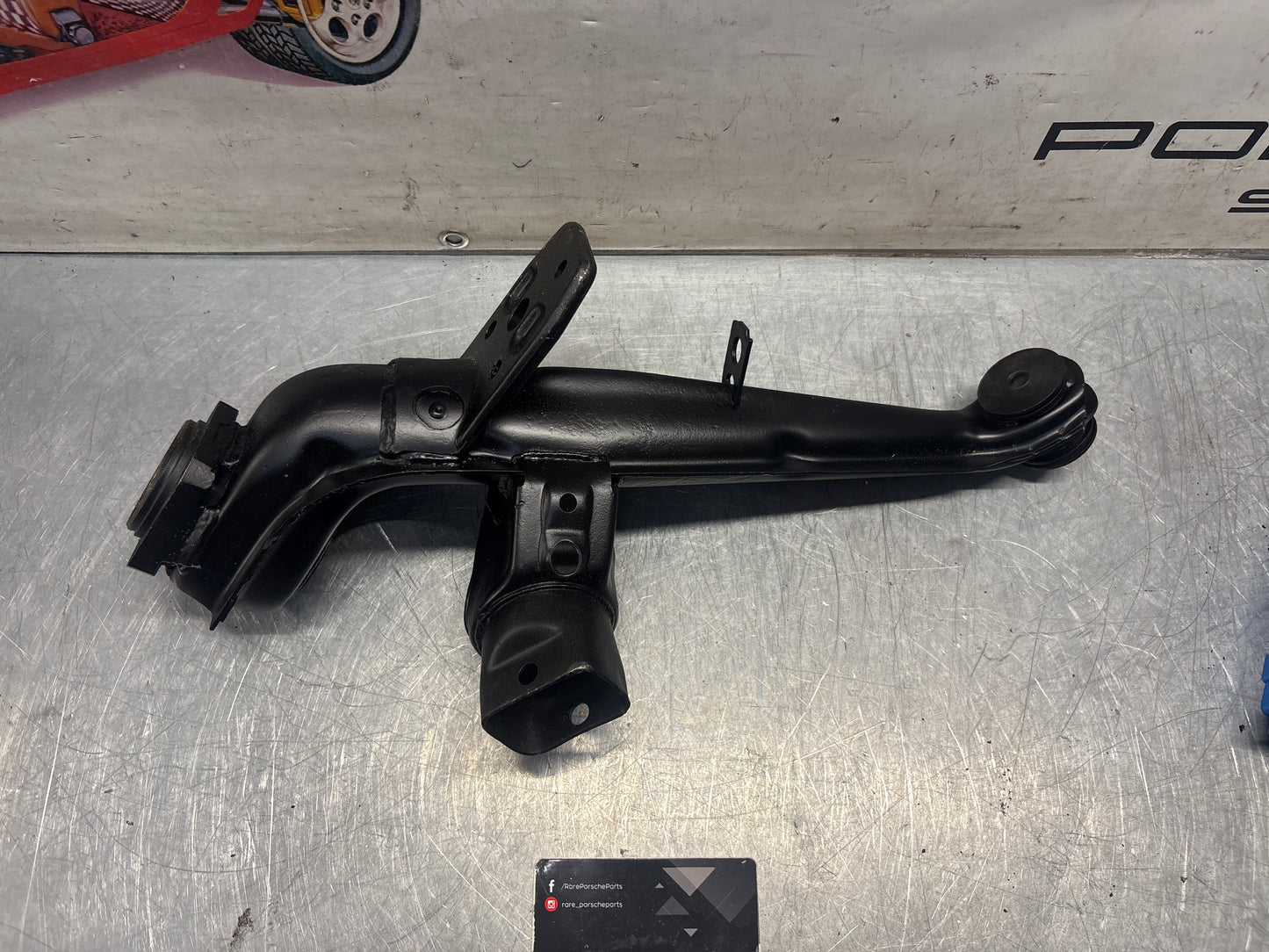 Porsche 924 944  -85.5 Rear right trailing arm,  refurbished 94433102200