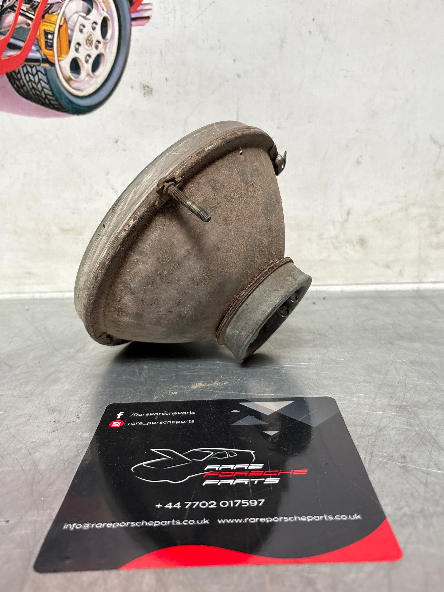 Porsche 924 944 Hella h4 headlight, LHD used 477941771 / 306115367