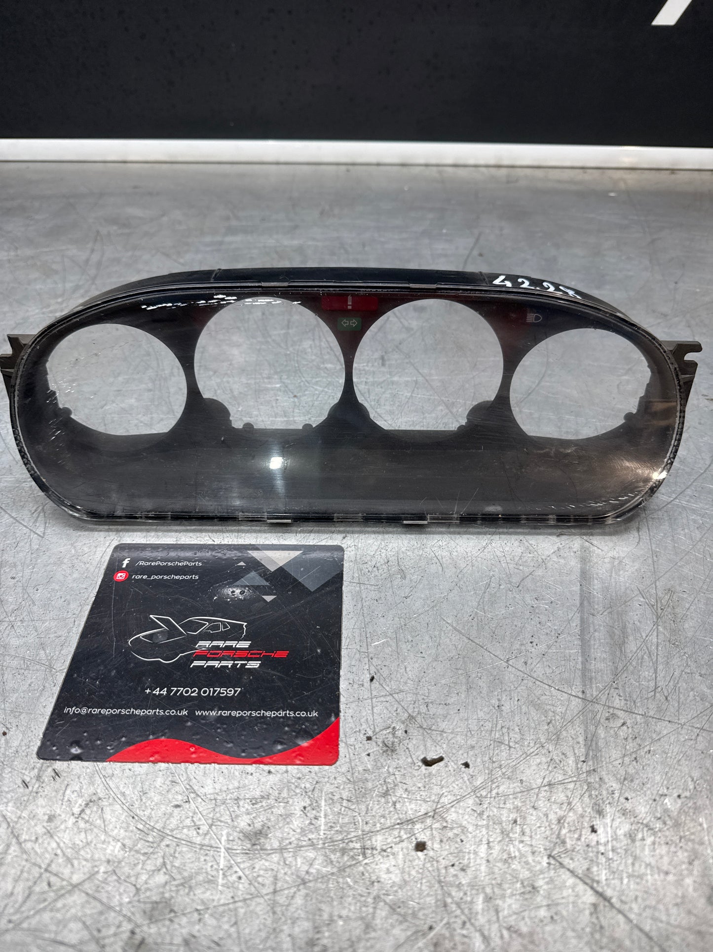 Porsche 945641311 speedo frame