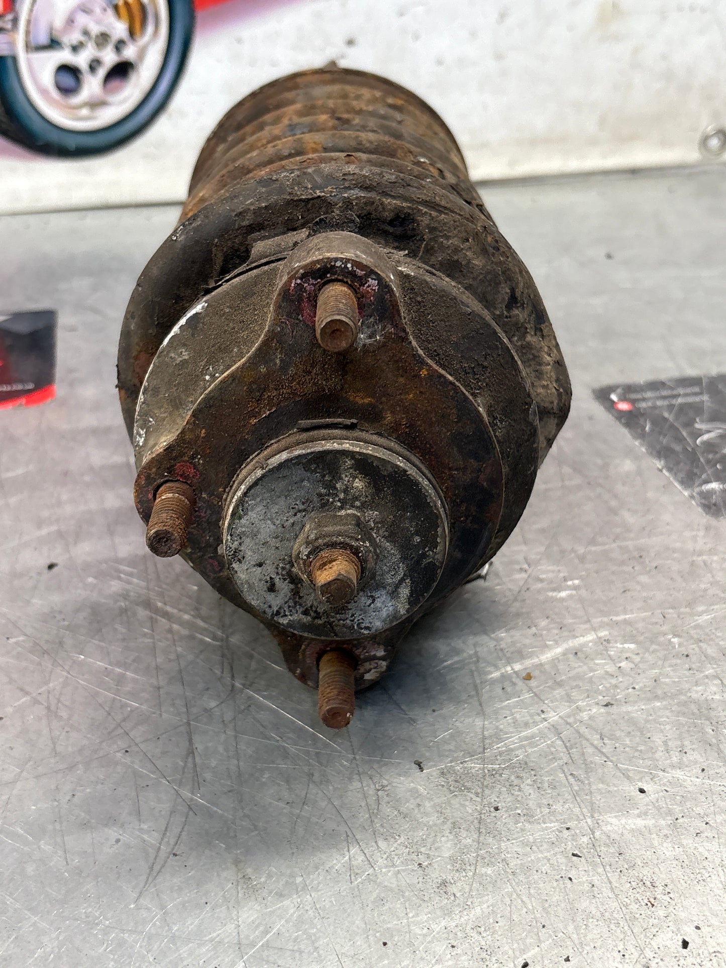 Porsche 928 front shock absorber, used 92834305504