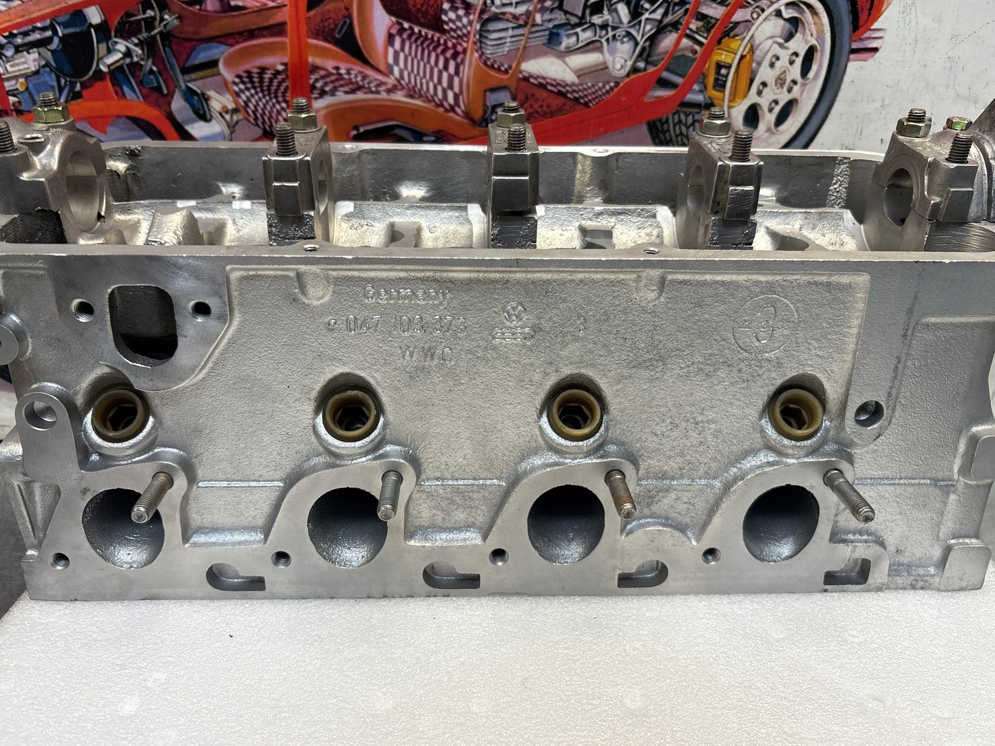 Porsche 924 2.0 cylinder head, refurbished  047 103 373 047103373