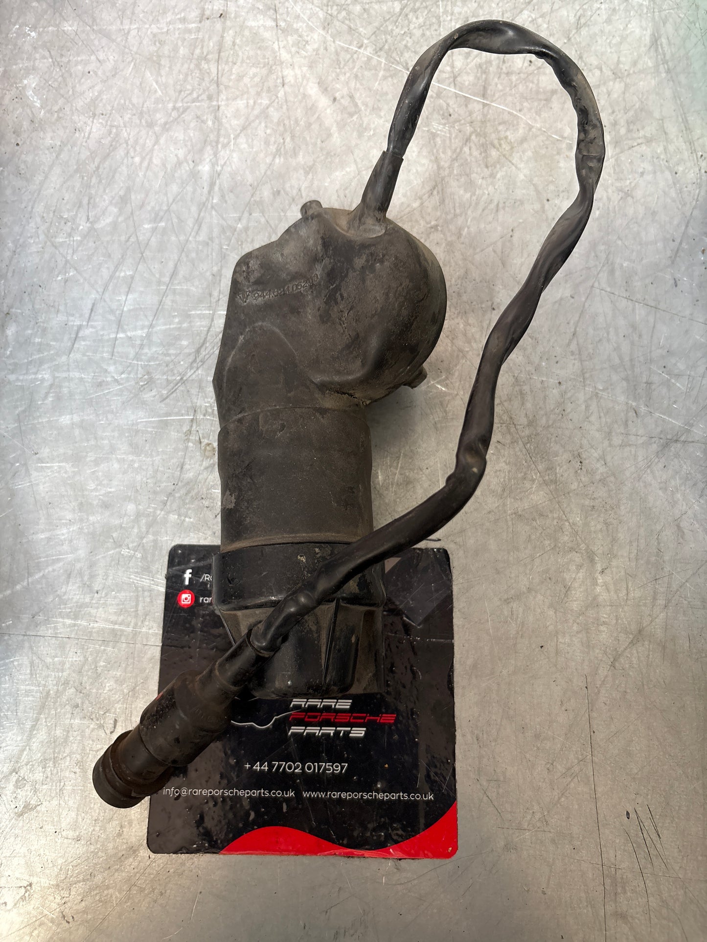 Porsche 968 right headlight motor, used 94462405200