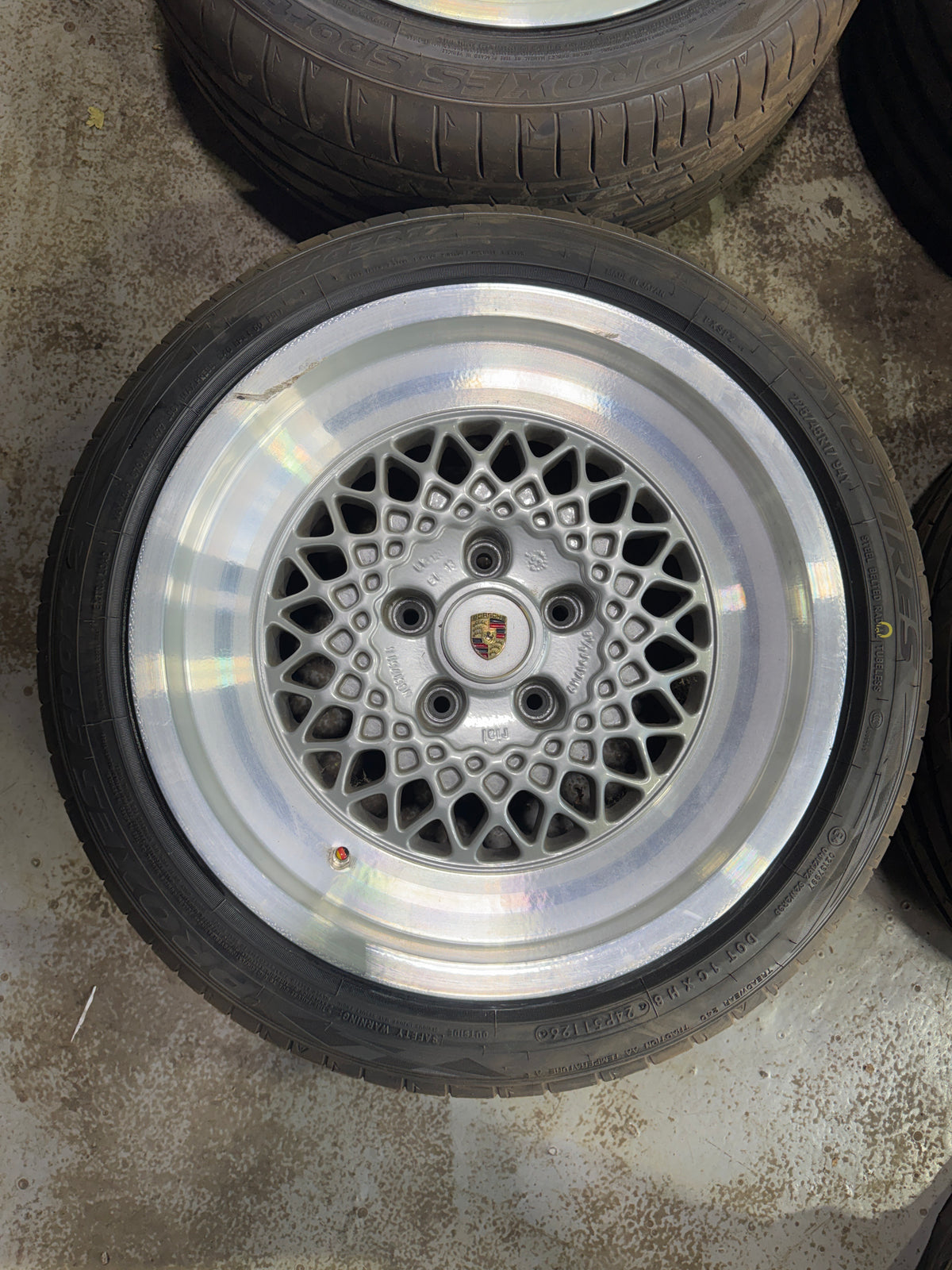 Rial Mesh 5X120 8.5J 17 Inch ET13 Wheels