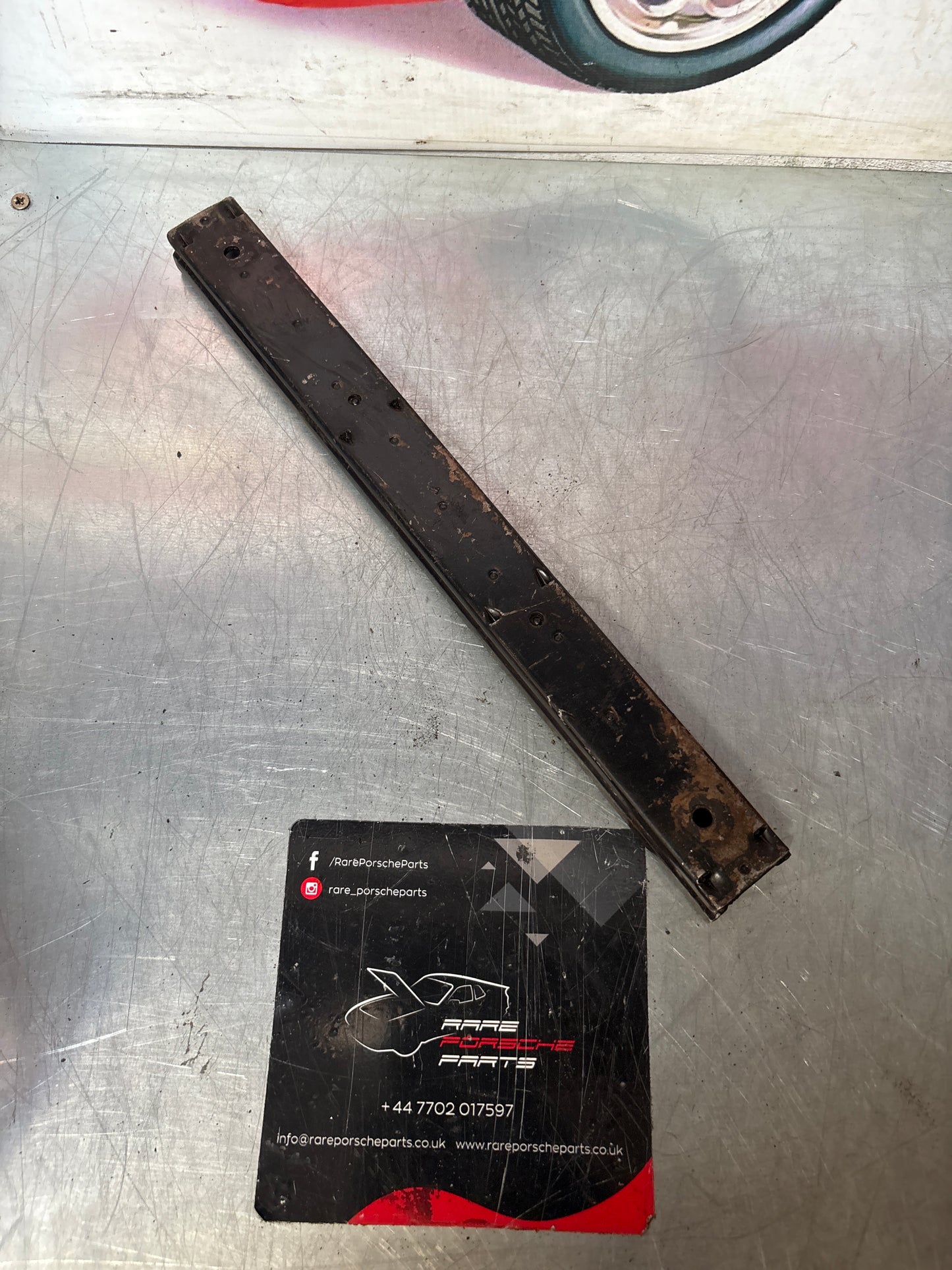 Porsche 924 944 911 seat runner 94452149100