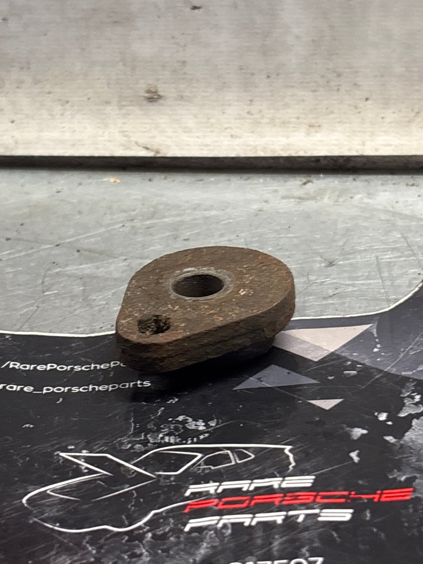 Porsche 928 S4/ GTS eccentric washer ball joint, used 92834146601