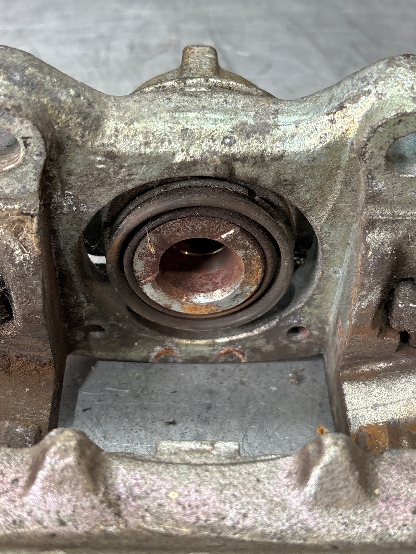 Porsche 924S 924 Turbo 944 Left, Rear N/S brake caliper, used, 944352900