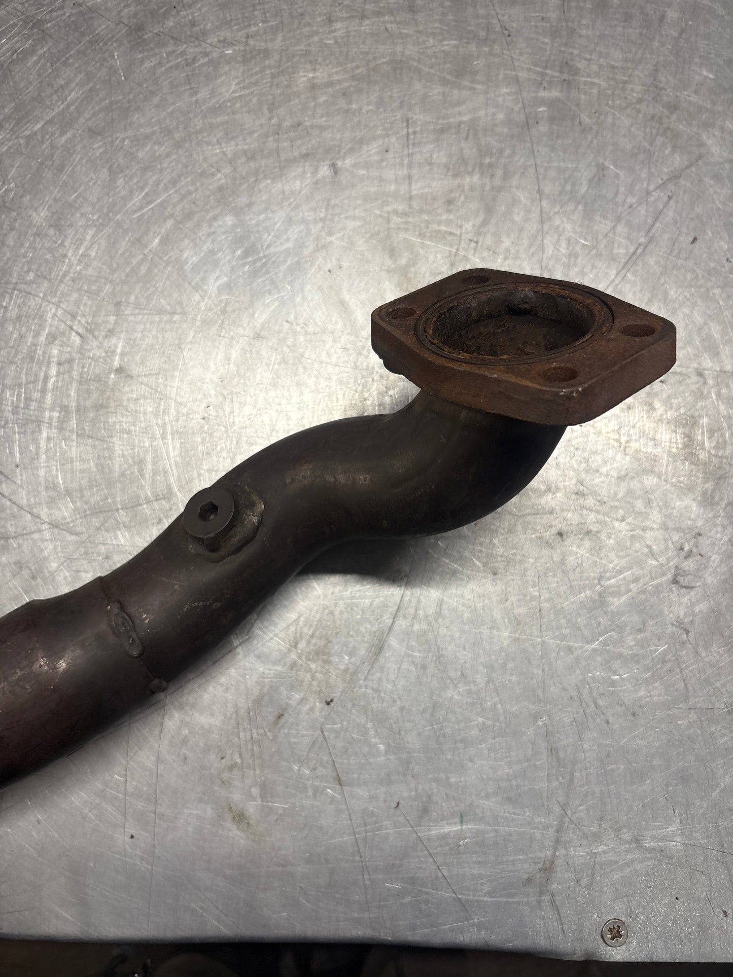 Porsche 944 Turbo exhaust cross over pipe 95111109615 used