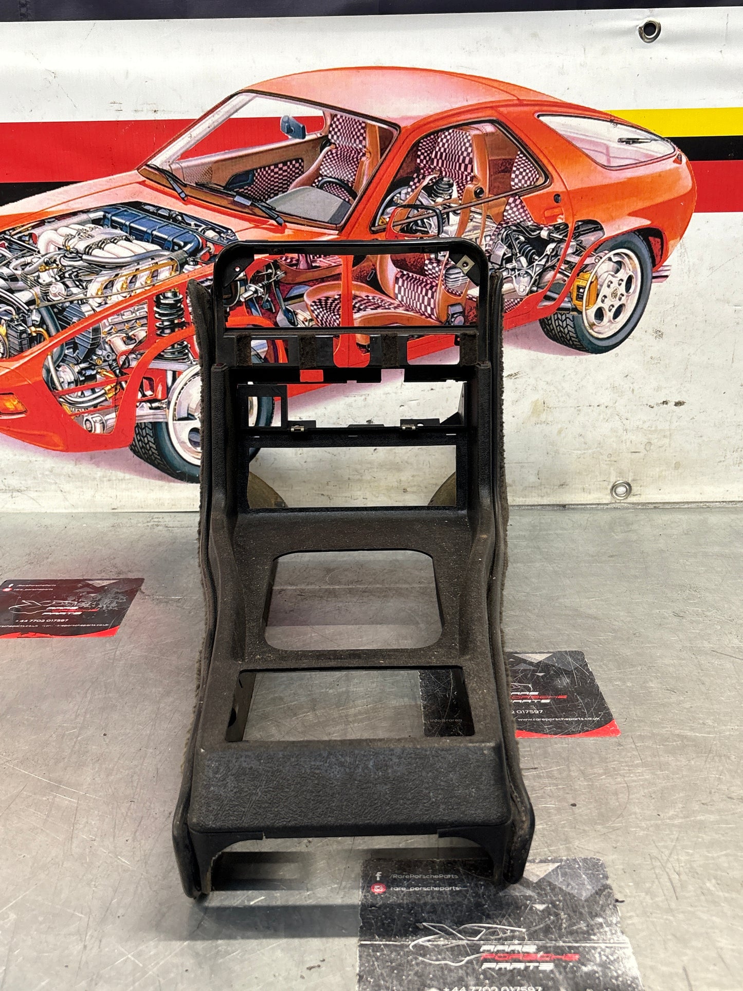 Porsche 924 centre console black, no switch holes 477857951 / 477857969 used